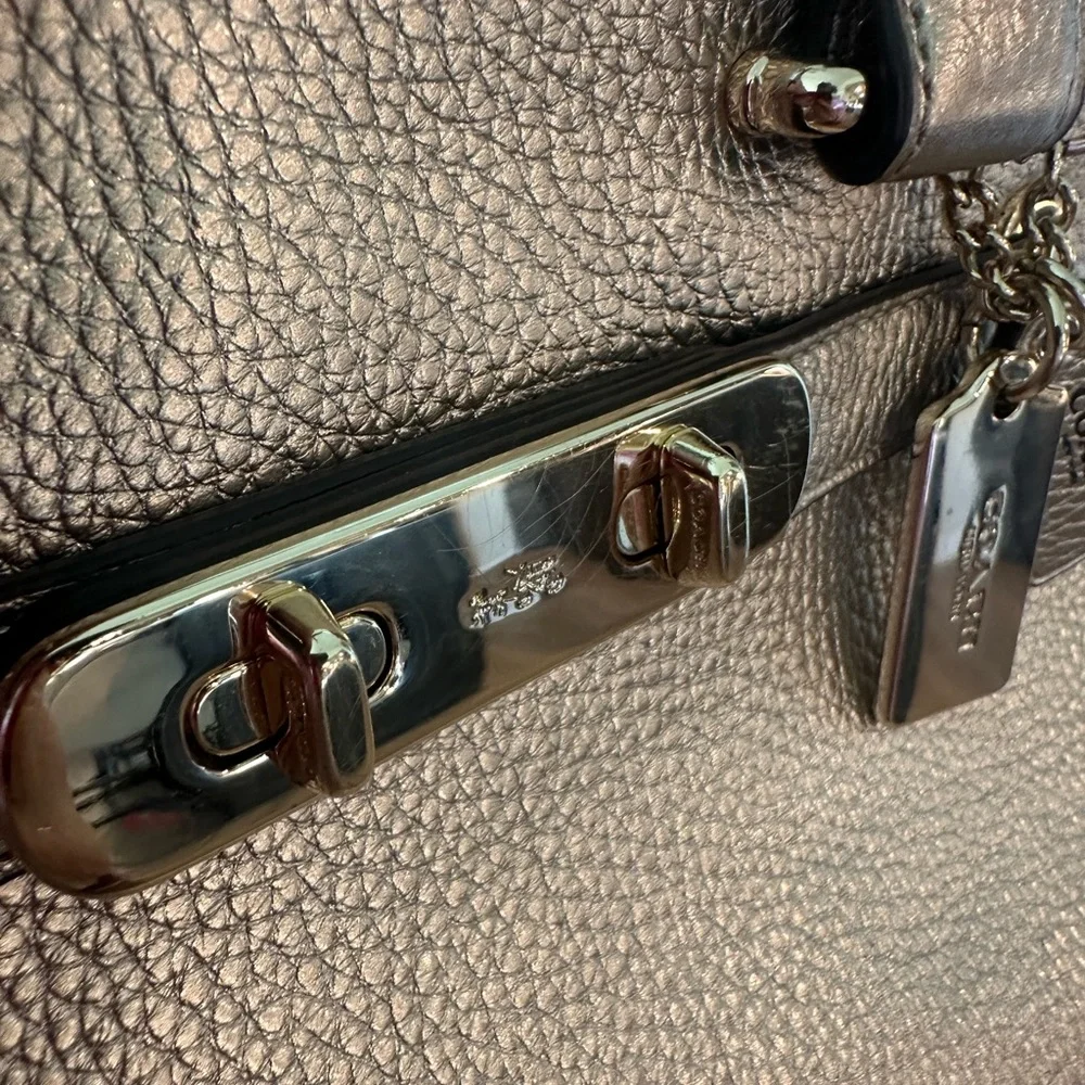 Coach Metallic Gold Swagger Leather Satchel with Gold Hardware - Picture 17 of 17